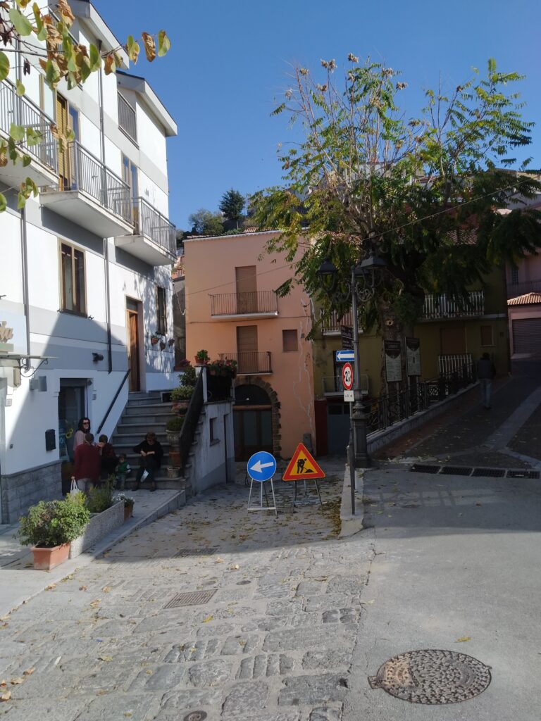 Casa indipendente nel centro urbano (via Boiardo, 8)