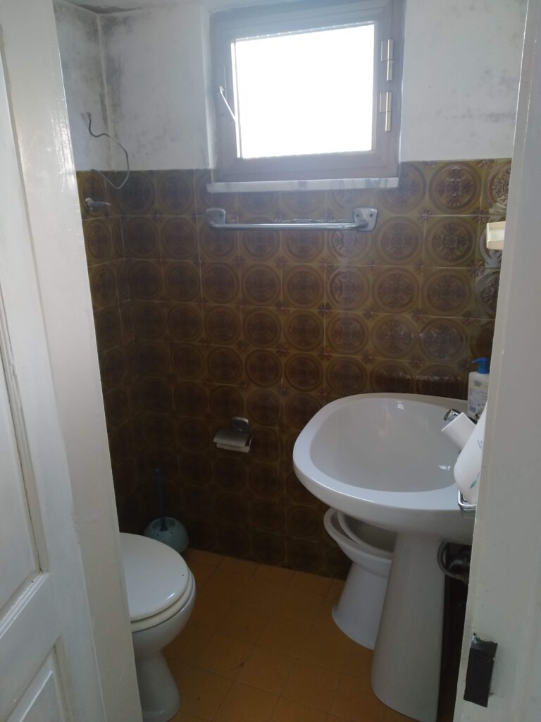 Detached house in the historic center (largo E. Pimmentel, 5)