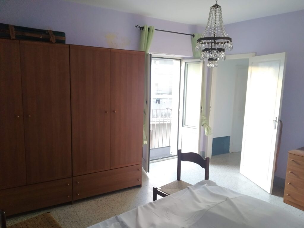 Detached house in the historic center (largo E. Pimmentel, 5)