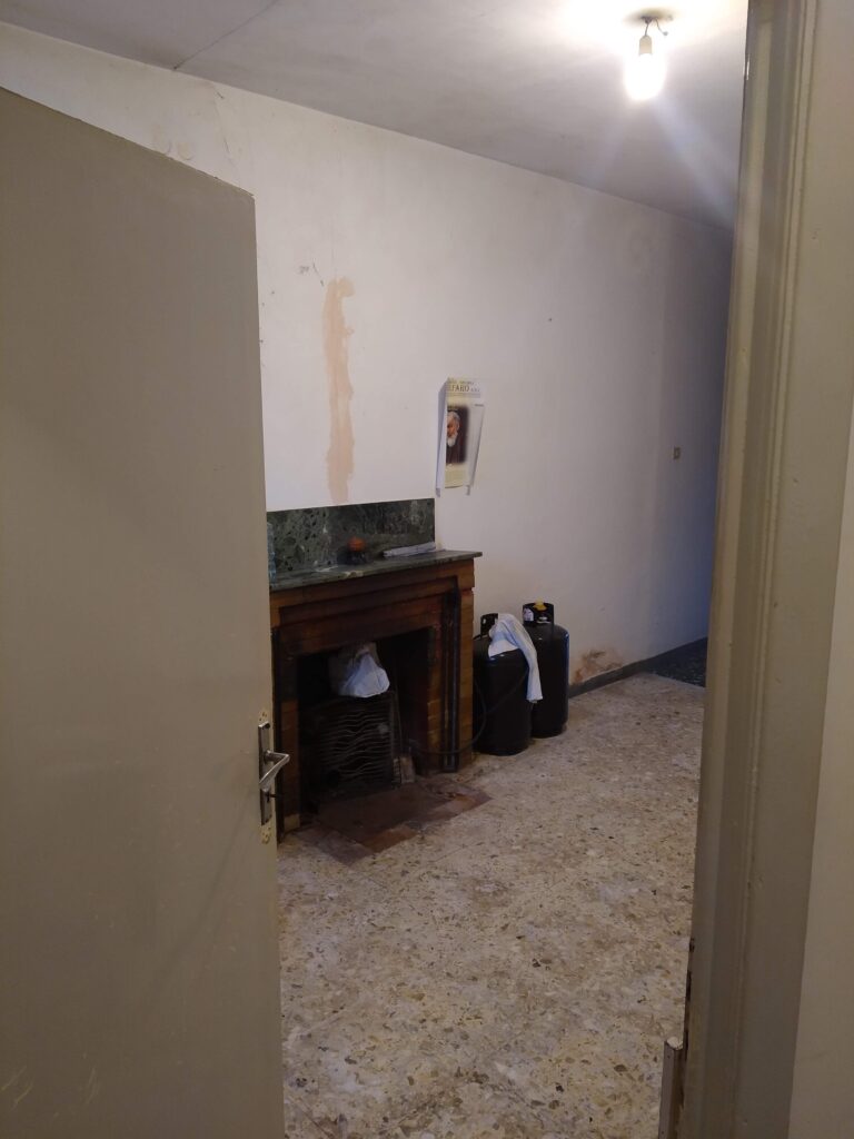 Detached house in the historic center (largo E. Pimmentel, 5)