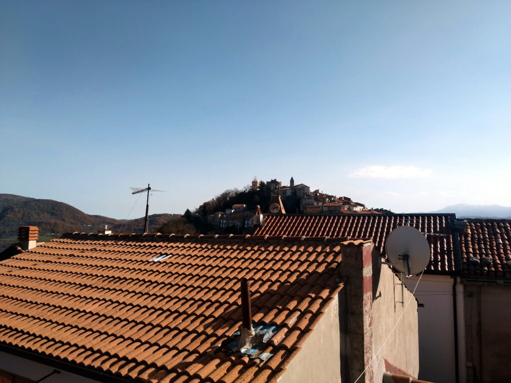 Casa indipendente nel centro urbano (piazza Indipendenza, 3)