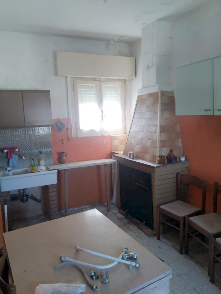 Casa indipendente nel centro urbano (piazza Indipendenza, 3)