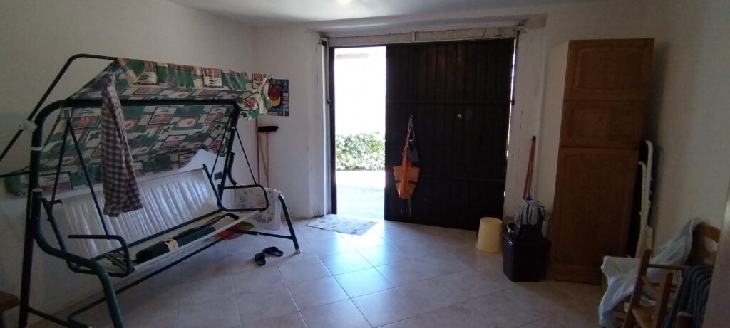 Villa with land in Mingarelli hamlet (via Mingarelli, 1)