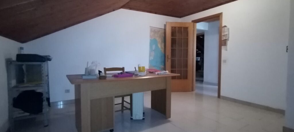 Villa with land in Mingarelli hamlet (via Mingarelli, 1)