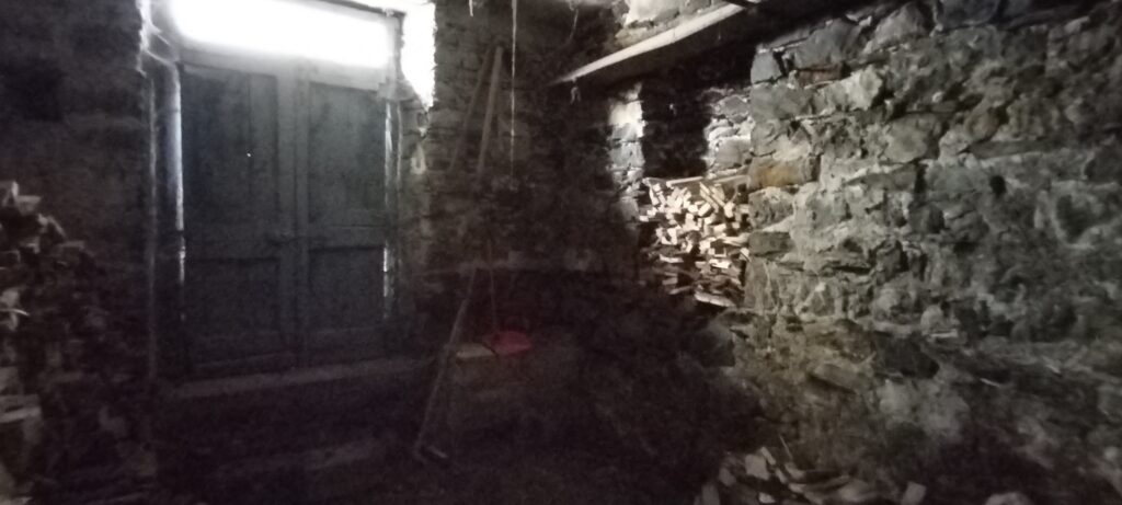 Casa indipendente nel centro urbano (via Esopo, 4)