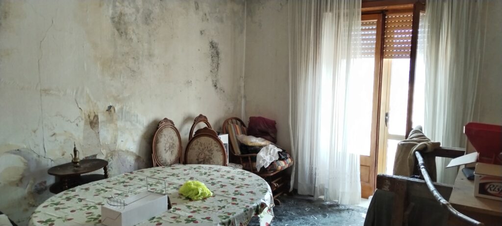 Casa indipendente nel centro urbano (via Bonghi, 8)