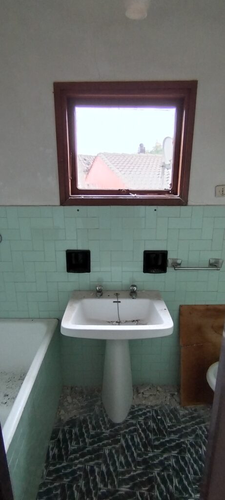 Casa indipendente nel centro urbano (via Plauto, 11)