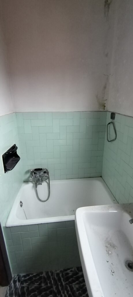 Casa indipendente nel centro urbano (via Plauto, 11)