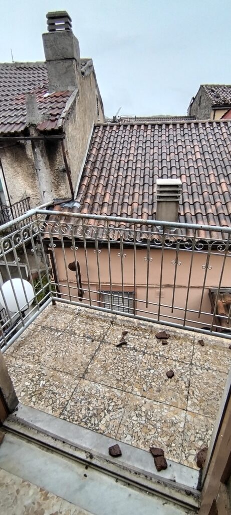 Casa indipendente nel centro urbano (via Plauto, 11)