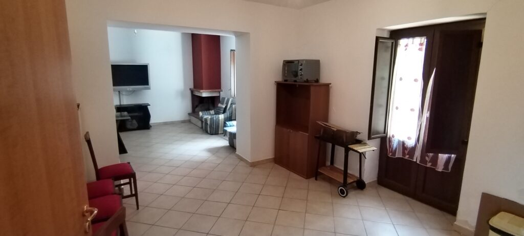 Detached house in a rural area (c.da Cursone, 6)