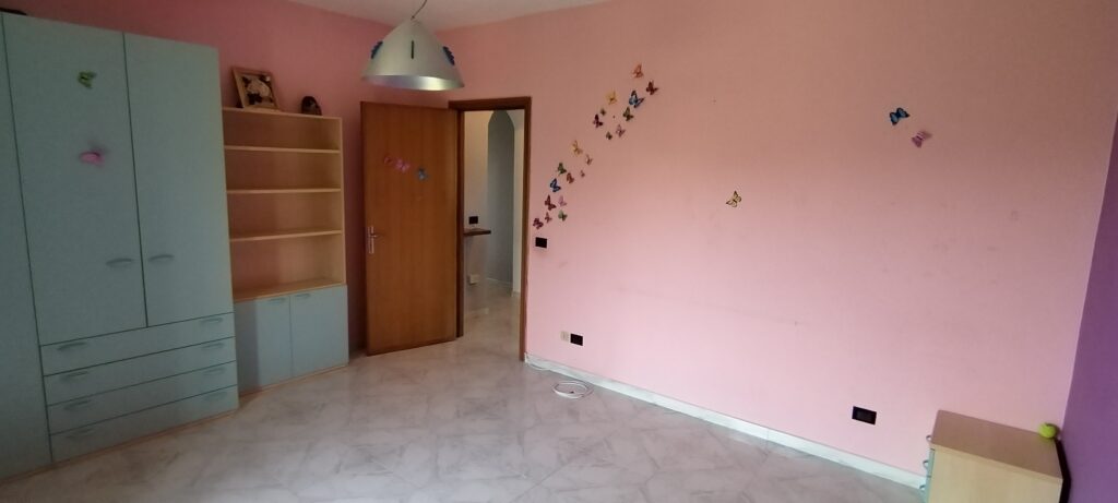 Detached house with land in Varrazzo hamlet (c.da Varrazzo, 25)