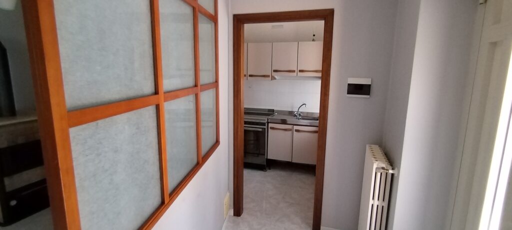 Detached house with land in Varrazzo hamlet (c.da Varrazzo, 25)