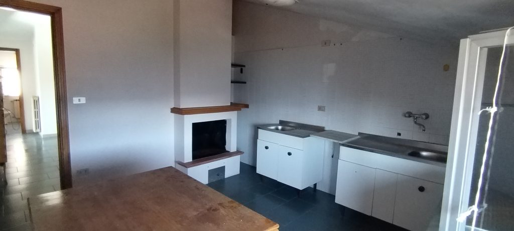 Appartamento nel centro urbano (via Zanardelli, 40 I. 4)