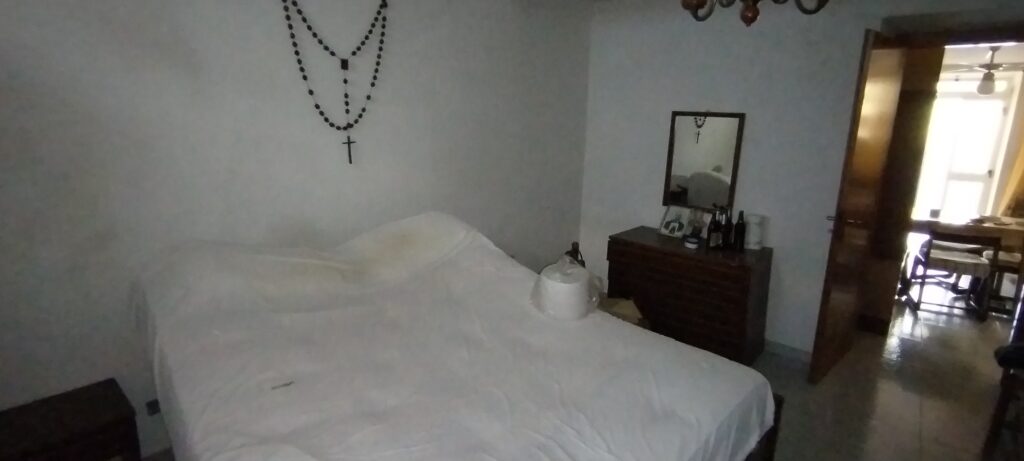 Casa indipendente con terreno e garage (c.da Mirricchio, 3-4)