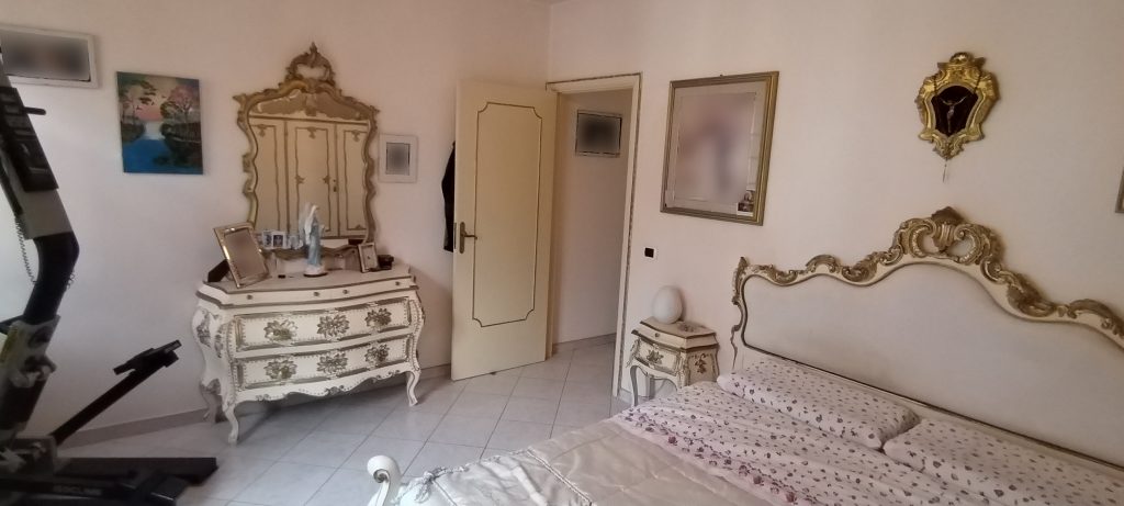 Casa indipendente nel centro urbano (via Roma, 37)