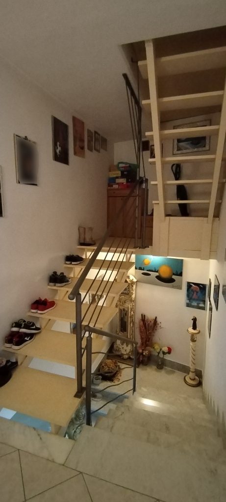 Casa indipendente nel centro urbano (via Roma, 37)