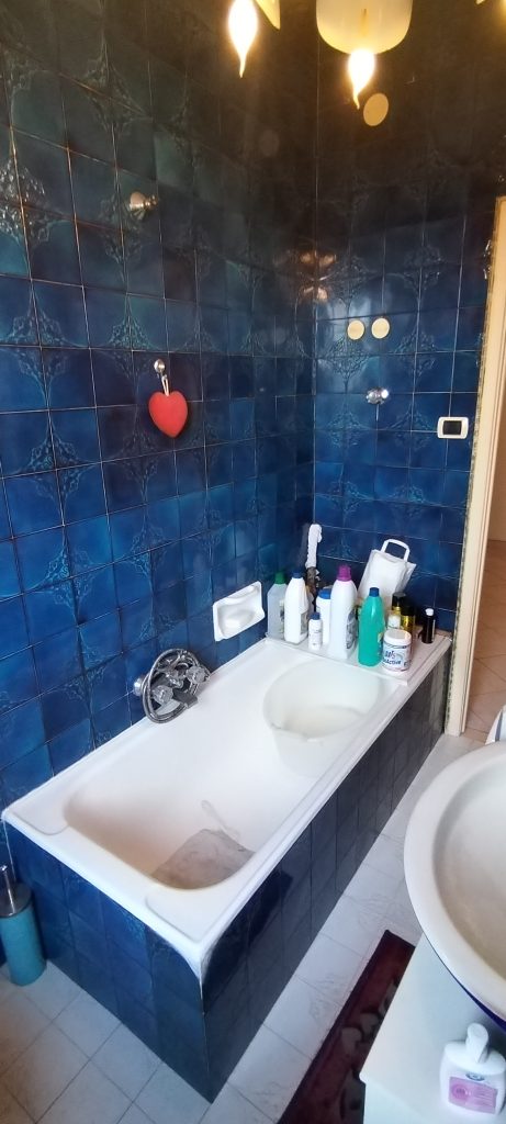 Casa indipendente nel centro urbano (via Roma, 37)