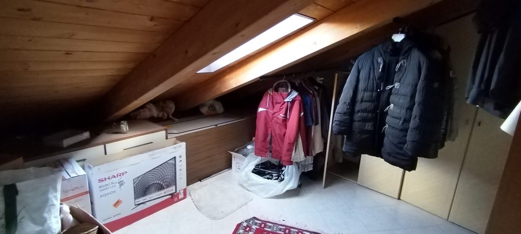 Casa indipendente nel centro urbano (via Roma, 37)