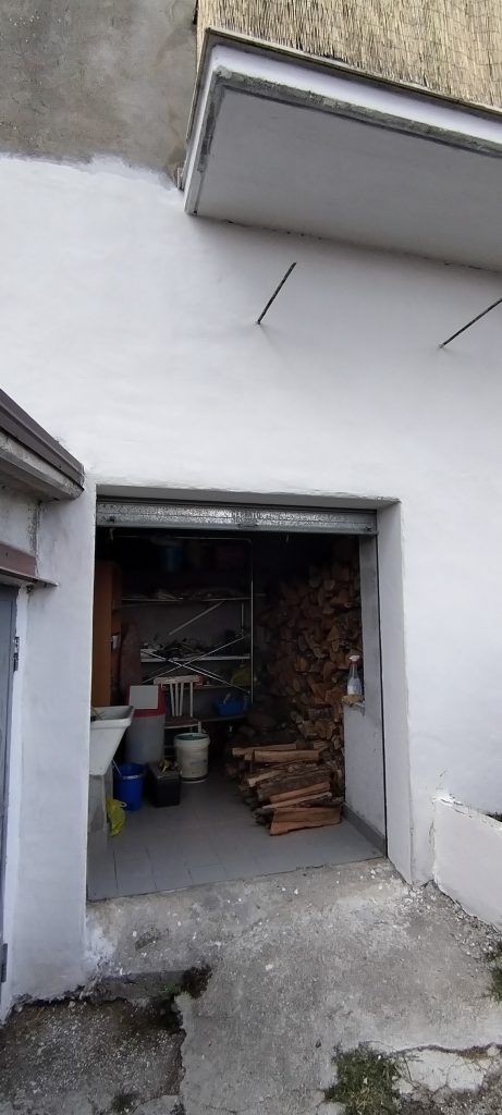 Casa indipendente nel centro urbano (via Roma, 37)