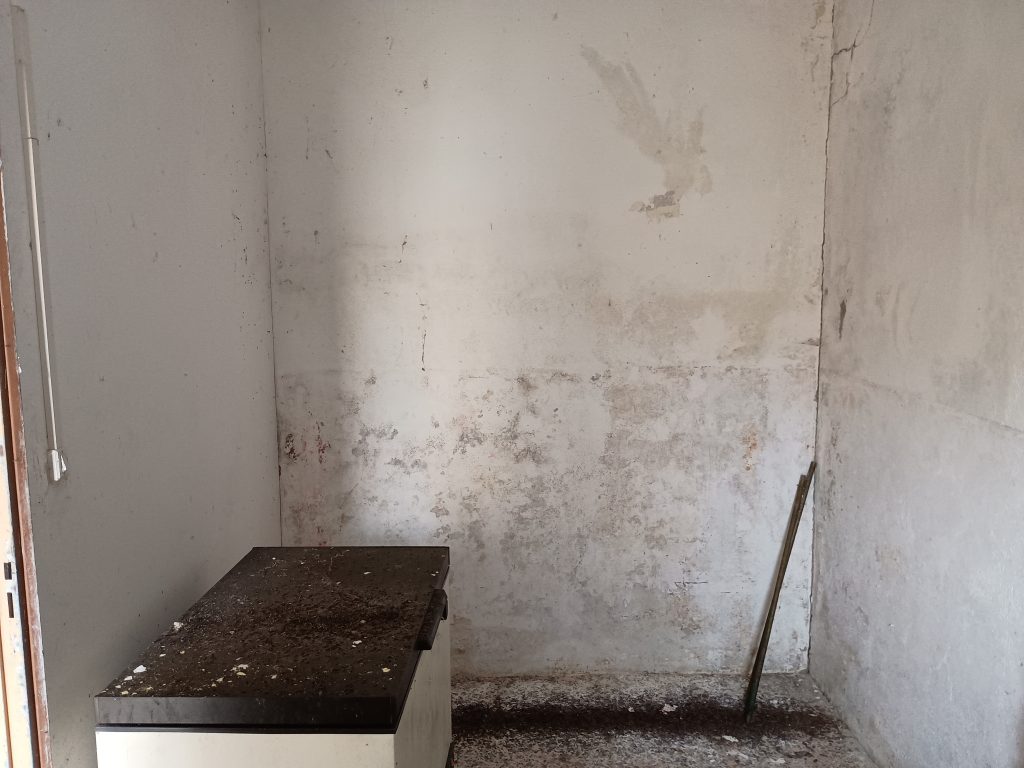 Casa indipendente con terreno in un’area rurale (c.da Mirricchio, 6)