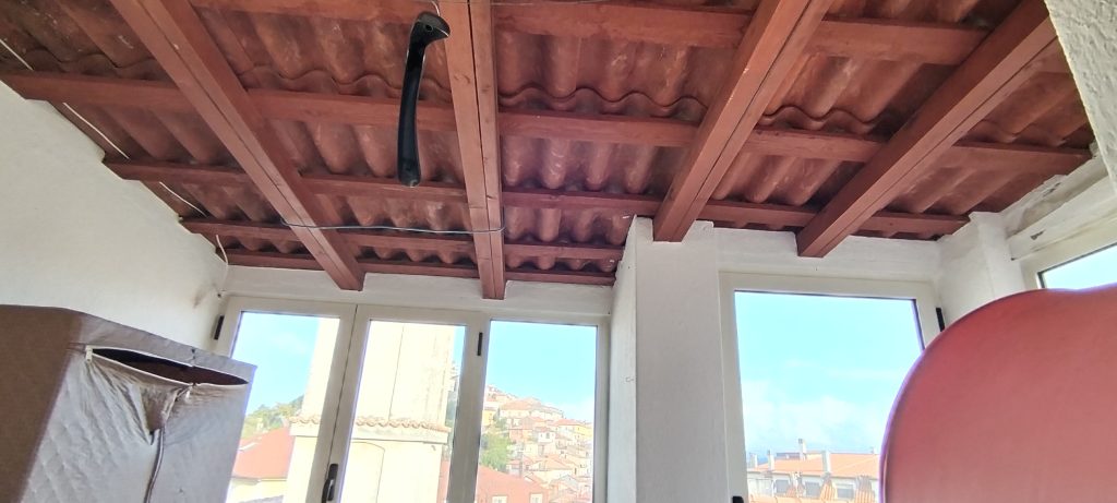Casa indipendente nel centro urbano (via Leopardi, 8)