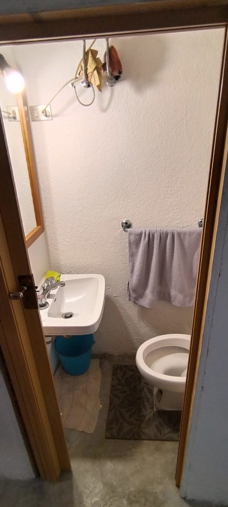Casa indipendente nel centro urbano (via Leopardi, 8)