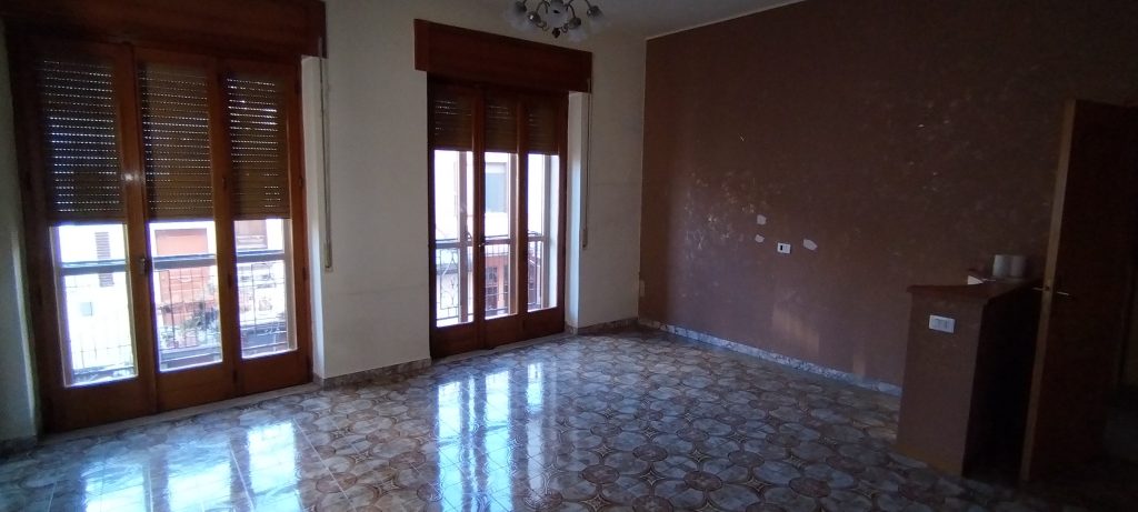 Apartment in the urban centre (via Aldo Moro, 11 I. 1)
