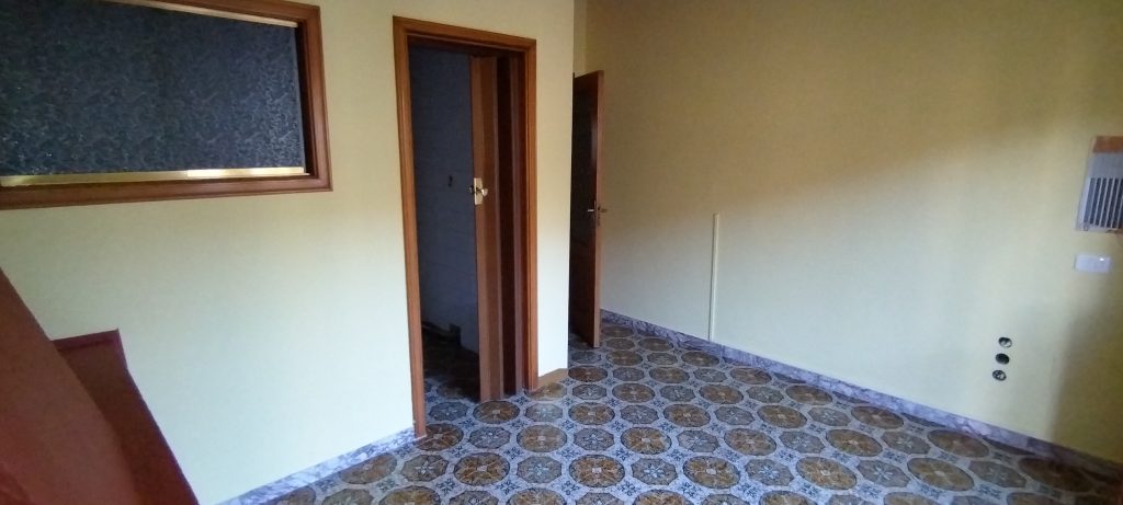 Apartment in the urban centre (via Aldo Moro, 11 I. 1)