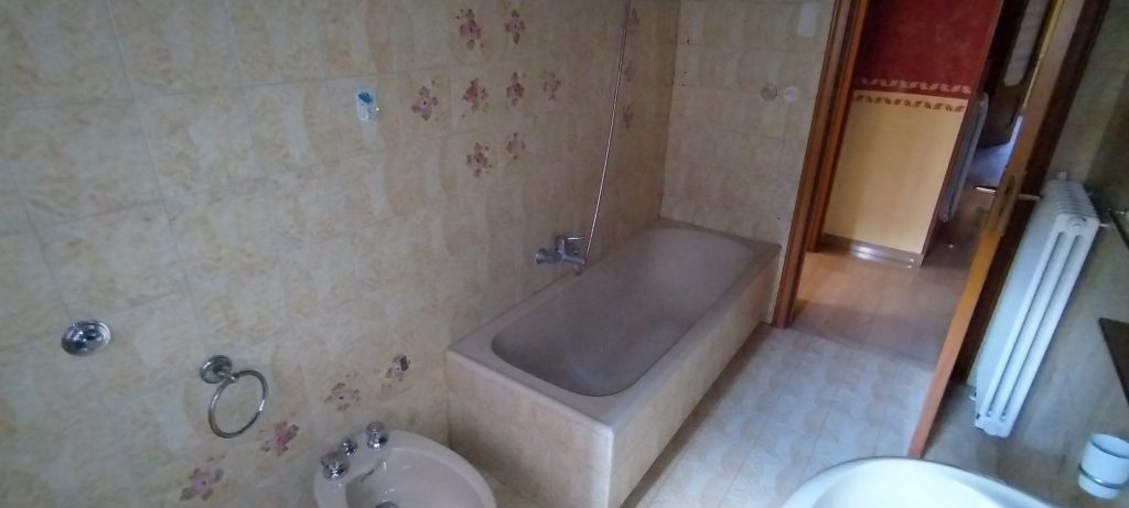 Apartment in the urban centre (via Aldo Moro, 11 I. 1)