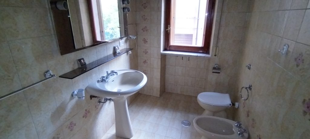 Apartment in the urban centre (via Aldo Moro, 11 I. 1)
