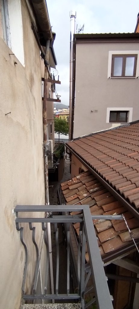 Casa indipendente nel centro urbano (via Volturno, 6)