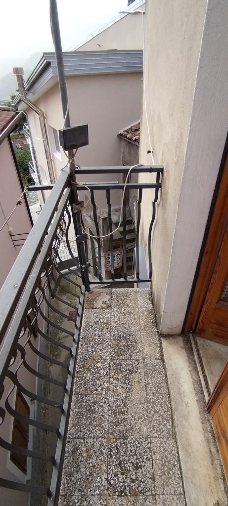 Casa indipendente nel centro urbano (via Volturno, 6)