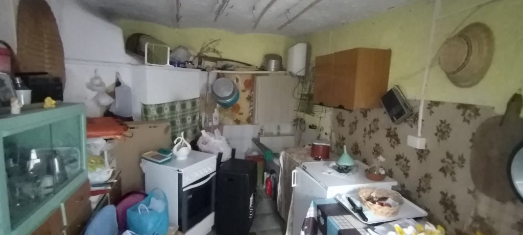 Casa indipendente nel centro storico (via Demostene, 6)