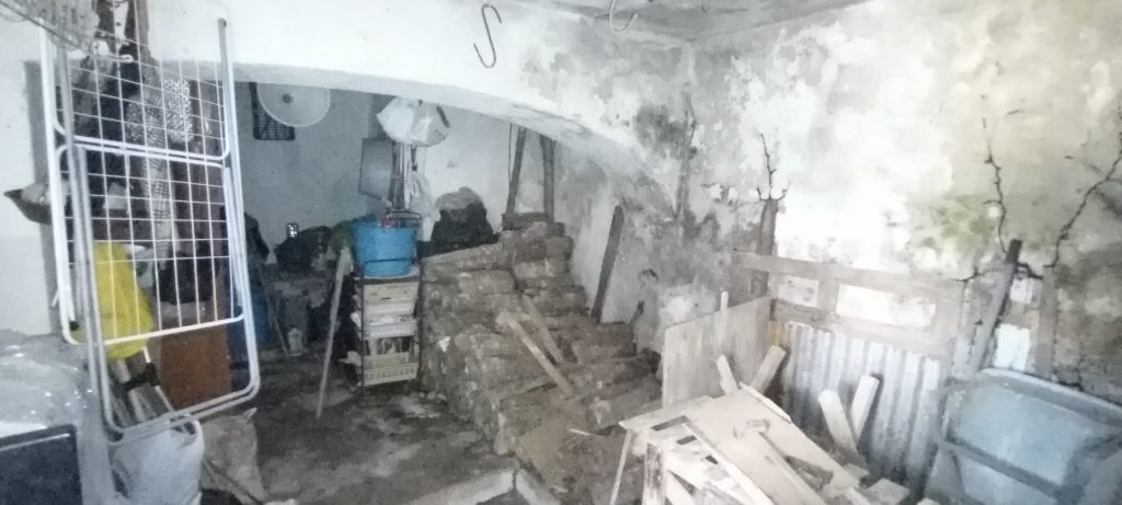 Casa indipendente nel centro storico (via Demostene, 6)