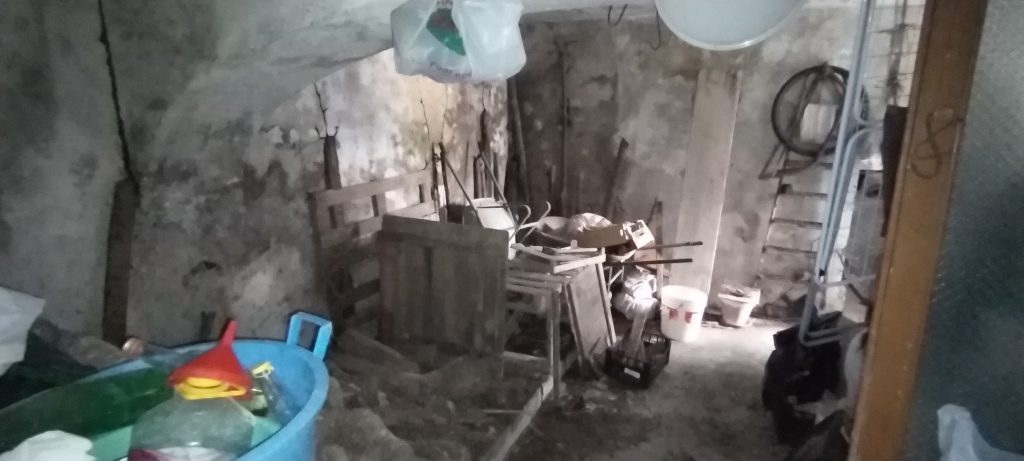 Casa indipendente nel centro storico (via Demostene, 6)