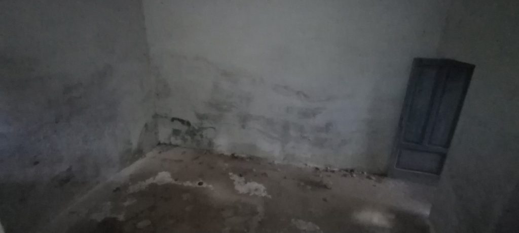 Casa indipendente con terreno nel centro urbano (via San Cataldo, snc)