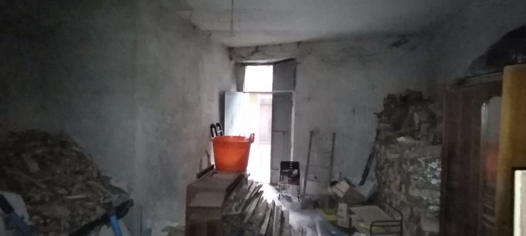 Casa indipendente nel centro storico (via XX Settembre, 23)