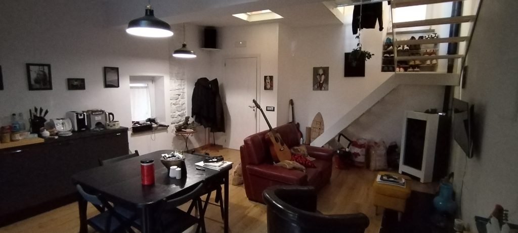 Detached house in the historic center (via Dante, 18)
