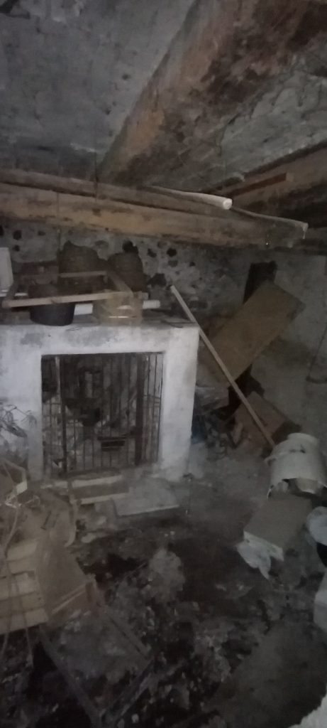 Casa indipendente nel centro storico (via Morosini, 38)