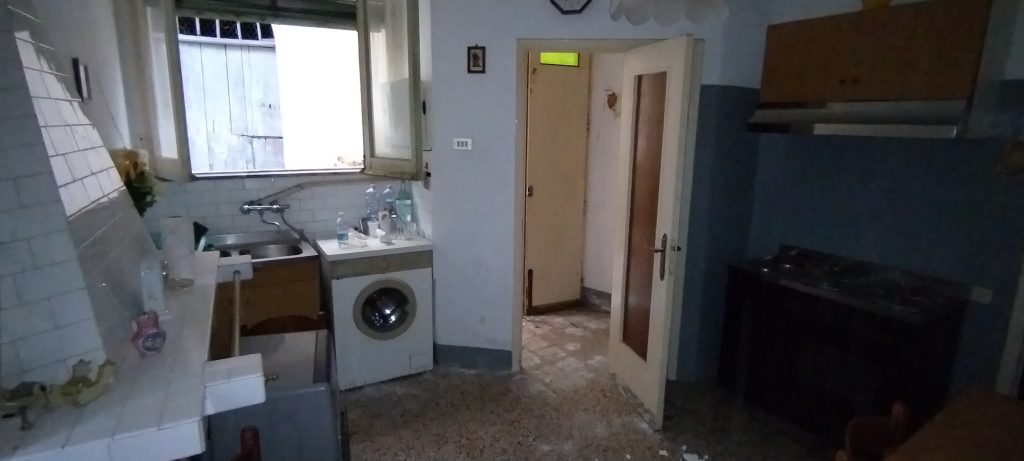 Casa indipendente nel centro storico (via Morosini, 38)