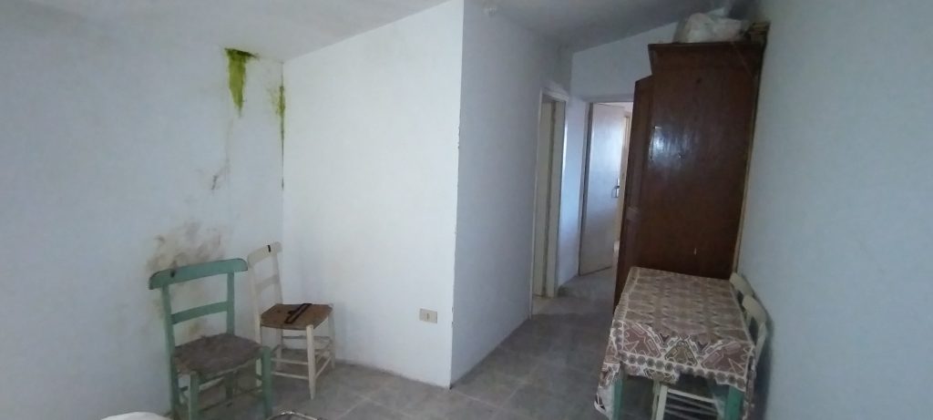 Casa indipendente nel centro storico (via Fratelli Bandiera, 14)