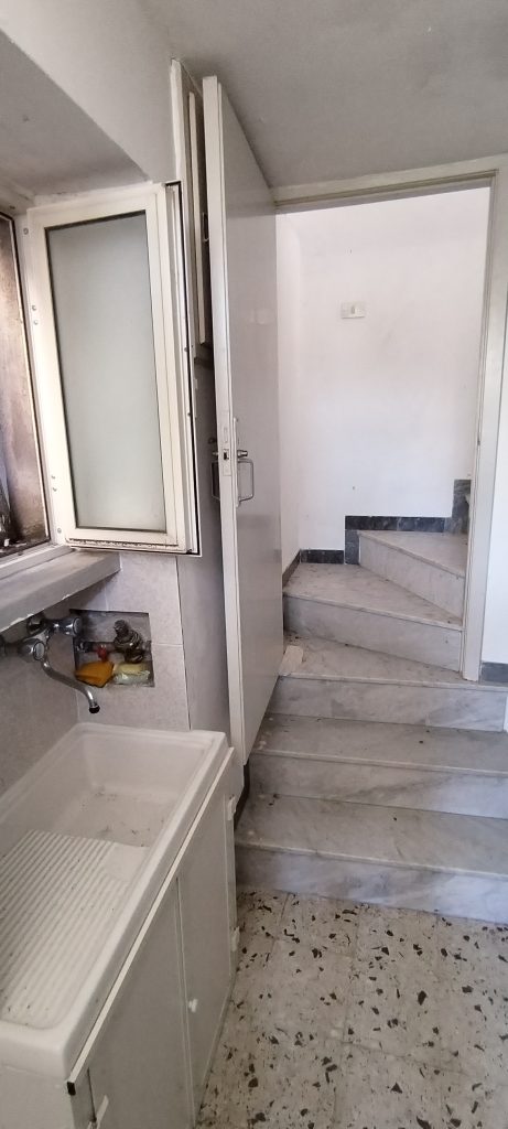 Casa indipendente nel centro storico (via Fratelli Bandiera, 14)