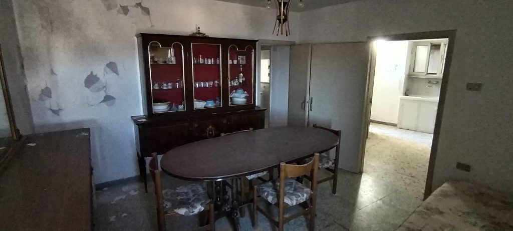 Casa indipendente nel centro storico (via Fratelli Bandiera, 14)