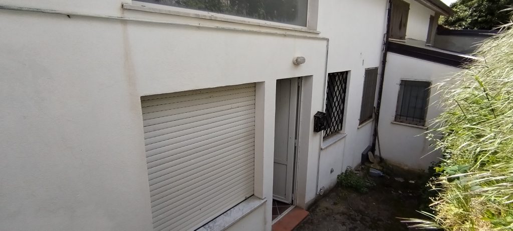 Casa indipendente nel centro urbano (via del Popolo, 3)
