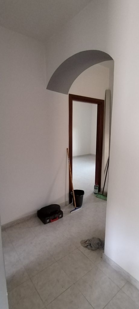 Villa con garage e terreno nella frazione termale (via Monte Pollino, 35)