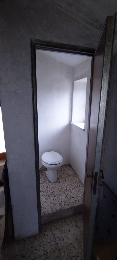 Casa indipendente nel centro storico (via Pisacane, 8)