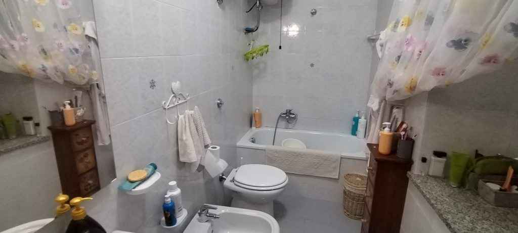Detached house with land in a rural hamlet (c.da Cerri, 31)