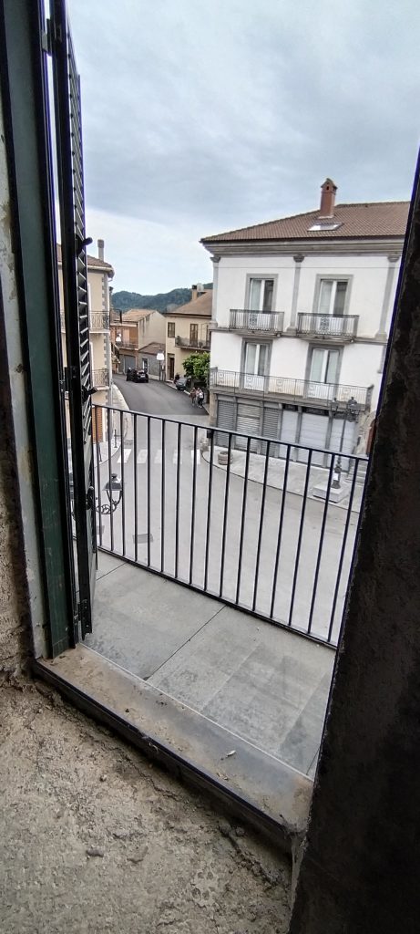 Appartamento nel centro urbano (piazza Umberto I°, 34)
