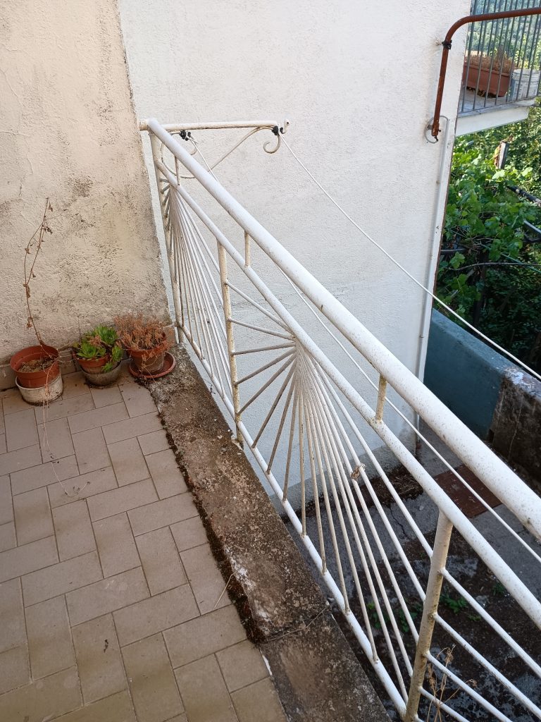Detached house in the historic center (via Calvario, 11)