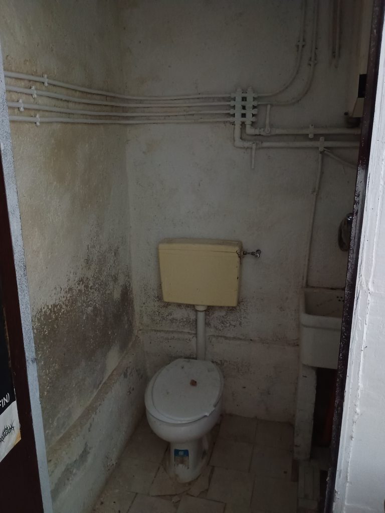 Detached house in the historic center (via Calvario, 11)